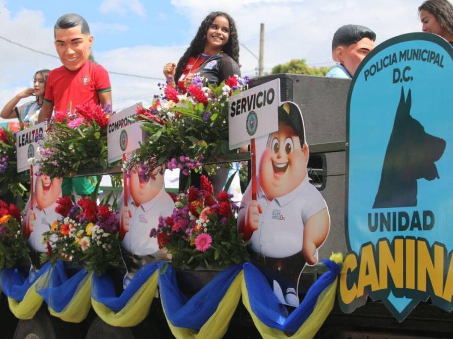 Coloridas carrozas deslumbran en el vibrante Carnaval de Tegucigalpa 2024