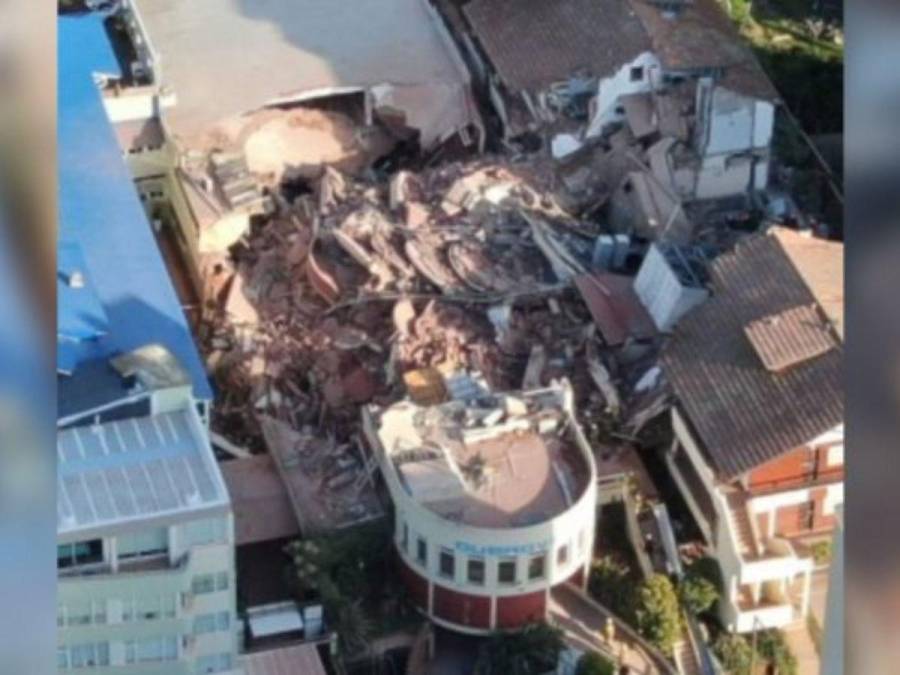 Cuerpos soterrados y una persona muerta: desastres tras derrumbe de edificio en Argentina