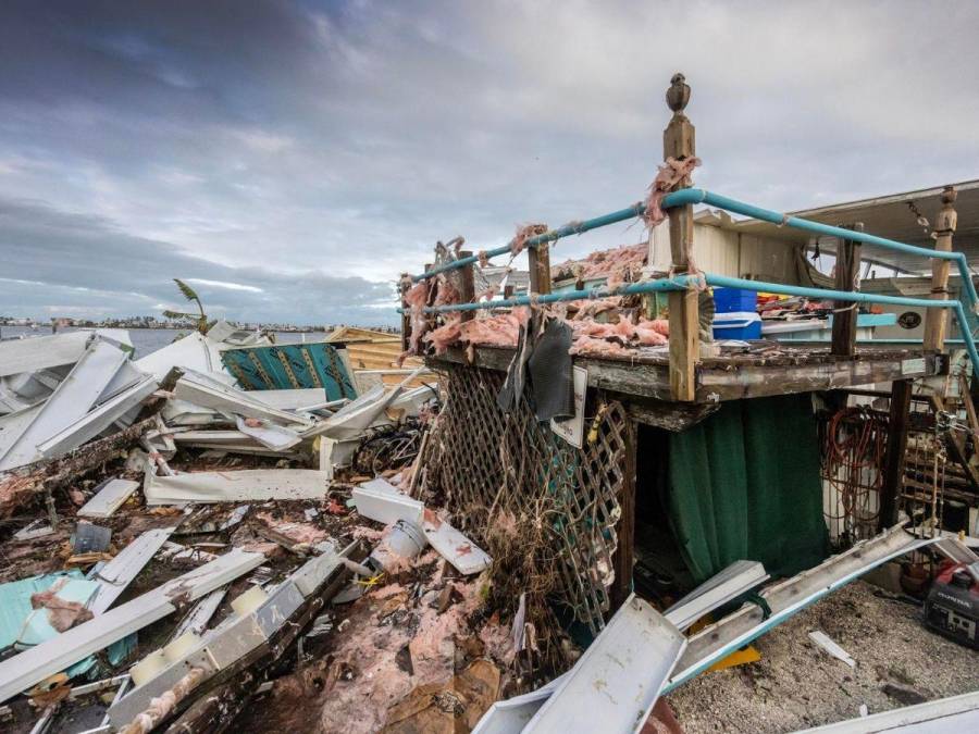 Cuatro muertos y devastación deja Milton en su paso por Florida