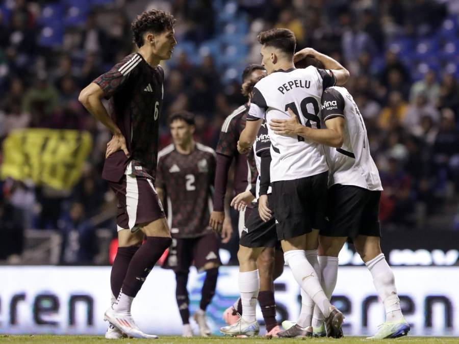 Memes destruyen a México tras no poder ante los suplentes de Valencia en amistoso