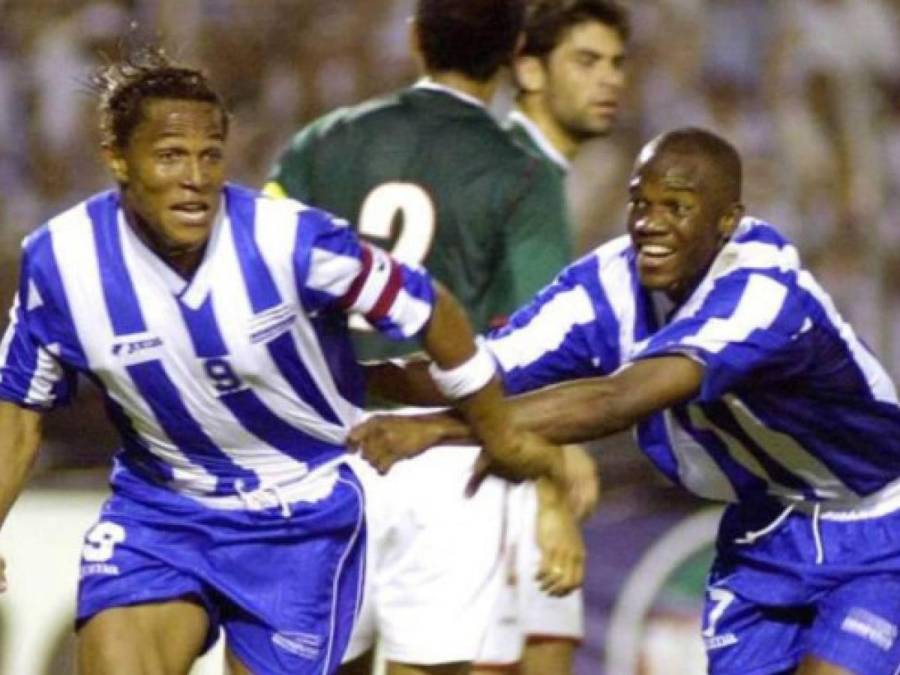 En fotos: momentos icónicos en la historia de los duelos entre Honduras vs México