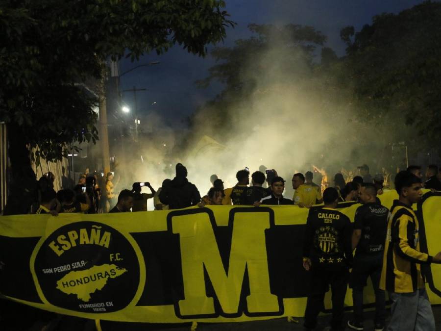 Ambiente de fiesta se vive previo al clásico entre Real España y Marathón