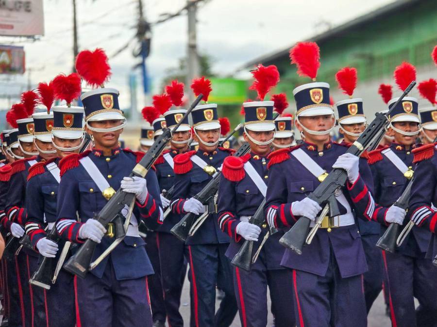 Con bellas floristas y carrozas, Siguatepeque celebra el Festival de las Flores 2024