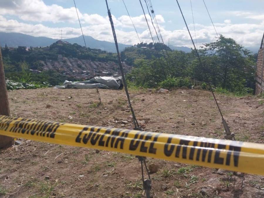 Violenta escena: joven de 19 años asesinado a balazos en colonia Santa Eduviges