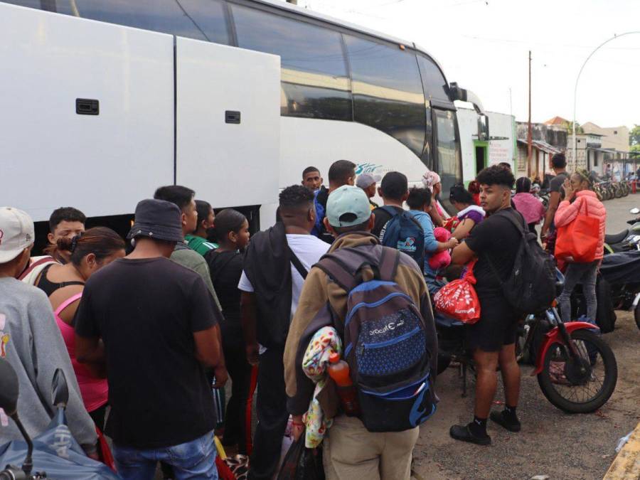 Migrantes aprovechan corredor emergente en México para llegar a EUA