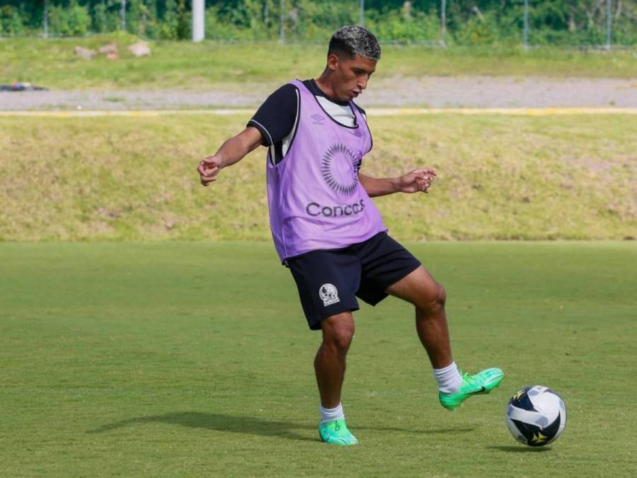 Con sorpresas: El 11 titular que enviaría Olimpia en su regreso a Liga Nacional ante Victoria