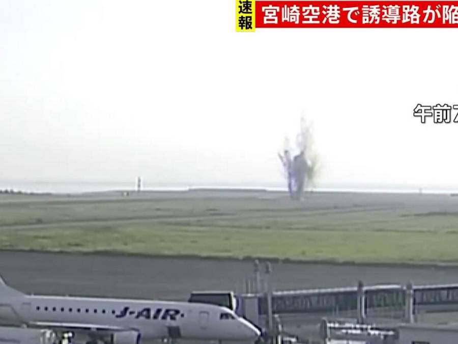 Inesperado y aterrador: así fue explosión de vieja bomba en aeropuerto de Japón