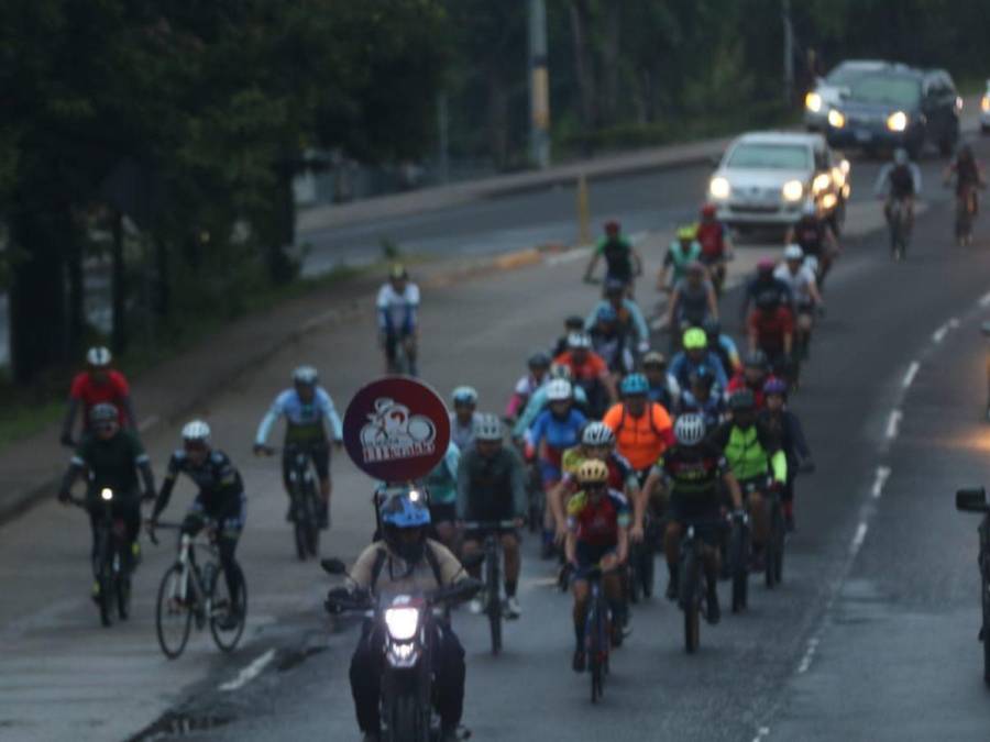 Ciclistas se preparan a toda máquina para la Vuelta Ciclística El Heraldo 2024