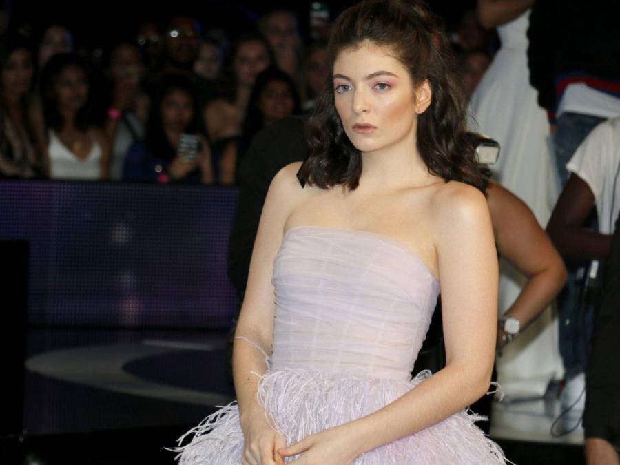 Lorde y su misteriosa lesión: ¿Qué está pasando?