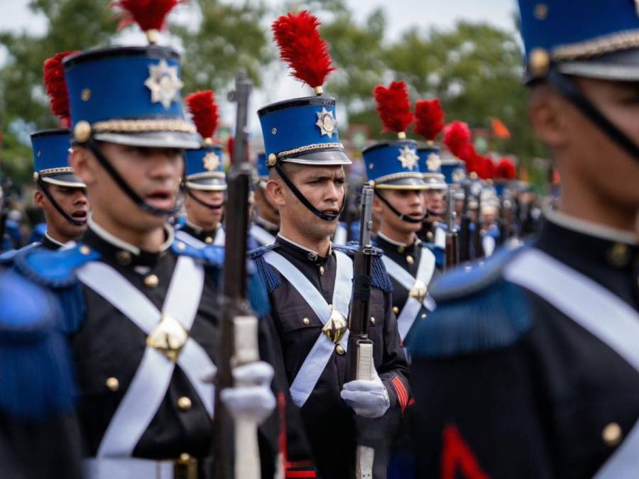 Recuerdan legado de Francisco Morazán en ceremonia por Día del Soldado hondureño