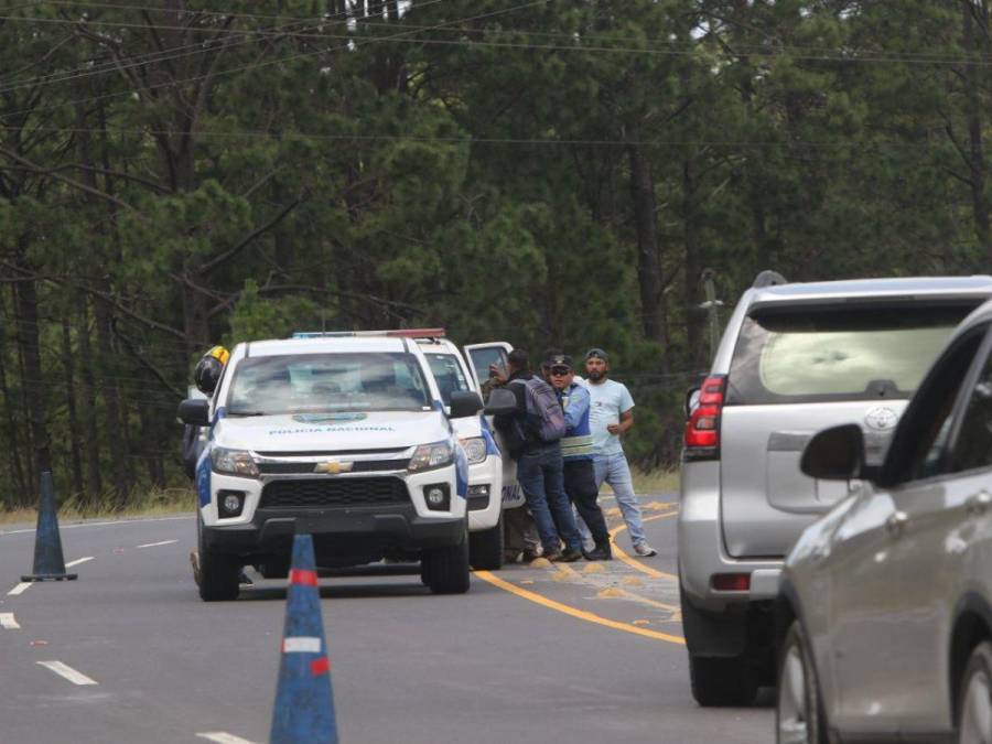 Familiares bajaron de una patrulla y golpearon a hombre implicado en accidente en Zambrano