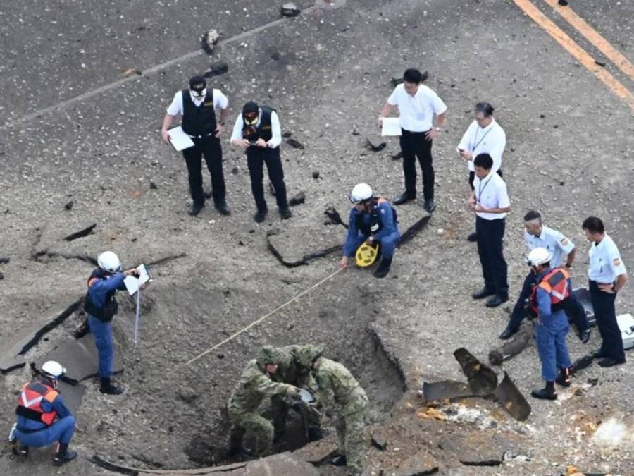 Inesperado y aterrador: así fue explosión de vieja bomba en aeropuerto de Japón