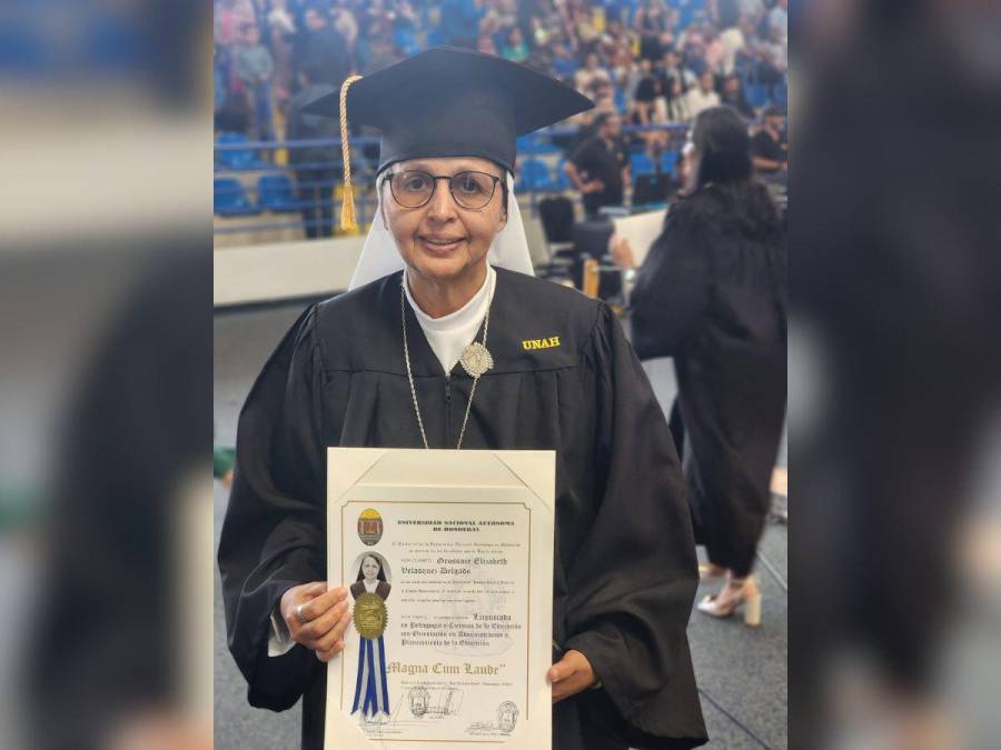 Graduaciones UNAH 2024: Estudiante no vidente y religiosa reciben sus títulos