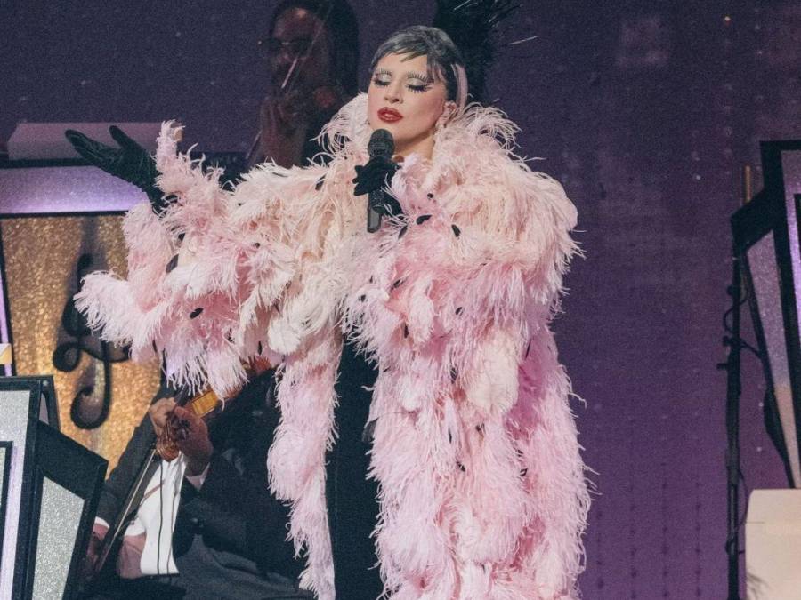 Lady Gaga expresa su deseo de colaborar con Bad Bunny: “Soy una gran fan”