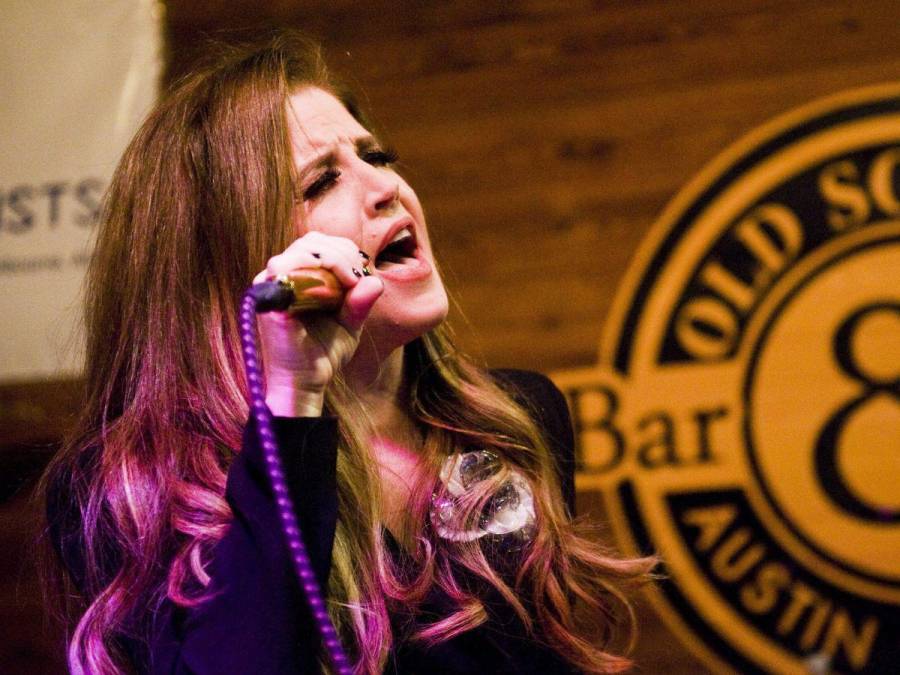 Lisa Marie Presley consumía unas 80 pastillas diarias en su adicción