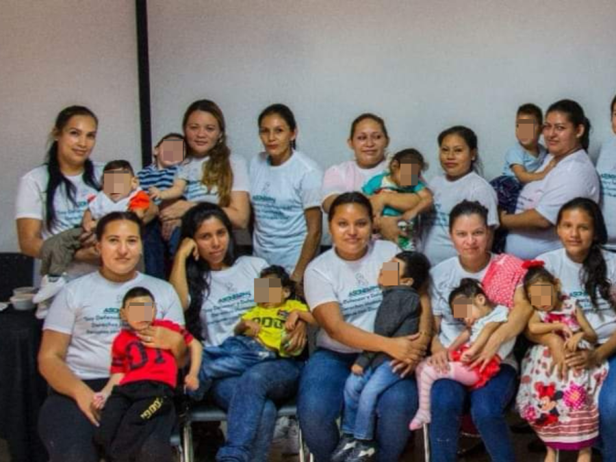 Asociación de personas con microcefalia por zika pide donaciones para niños