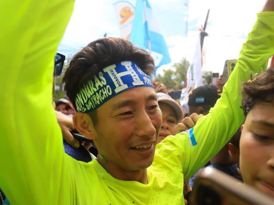 ¡Recibido como un héroe! Shin Fujiyama llega a Honduras tras recorrer 3,000 kilómetros