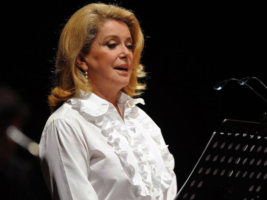 Catherine Deneuve dirigirá la próxima ceremonia de los premios César