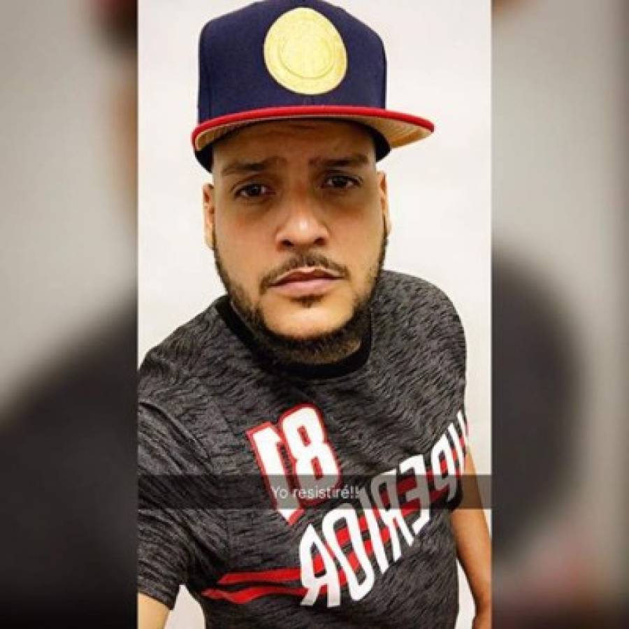 Arremeten contra artista hondureño por besar a su hija y publicar foto en Facebook