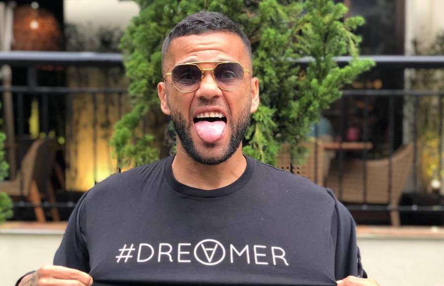 Dani Alves y el negocio con el que intenta rehacer su vida