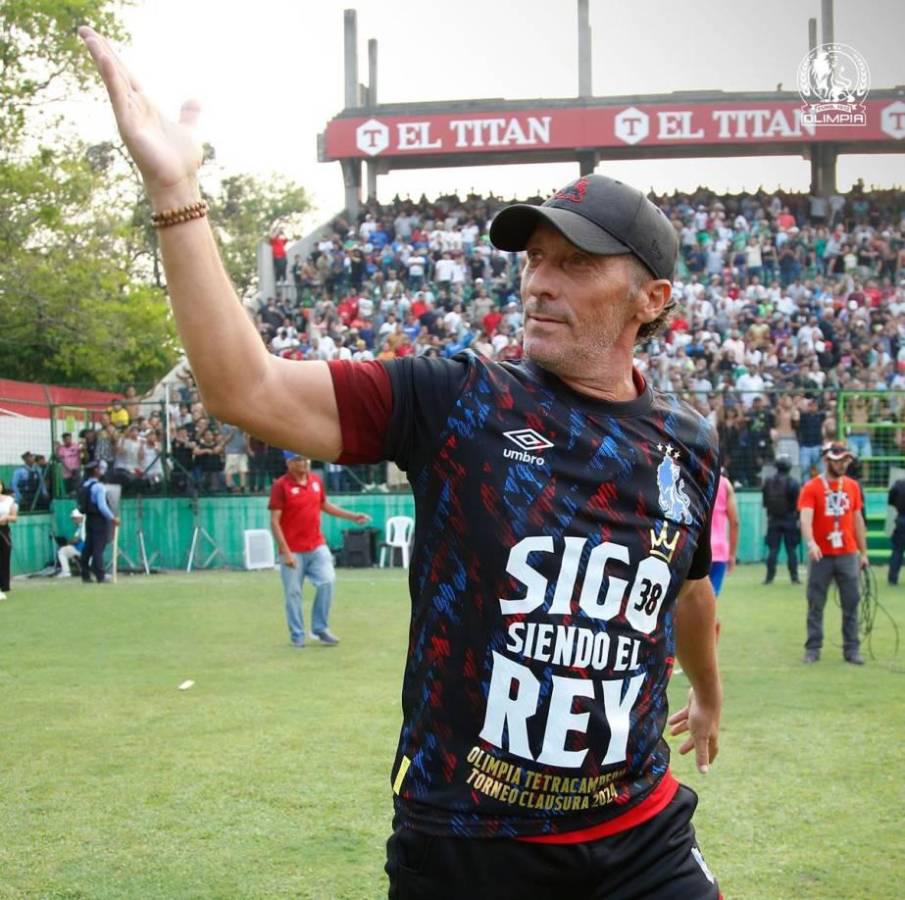 Pedro Troglio y sus fiascos de fichajes en sus años al frente del Olimpia