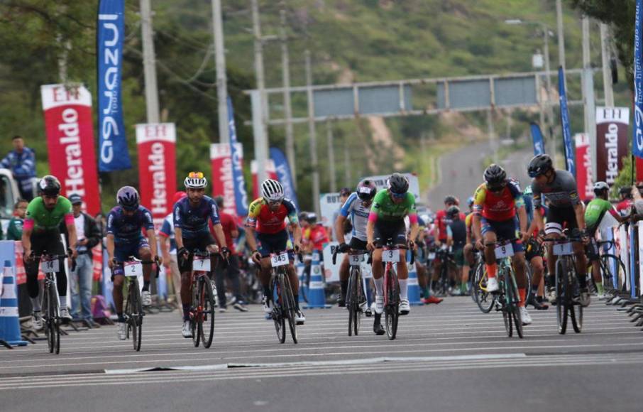 Así estuvo el recorrido en la primera vuelta de la categoría Élite