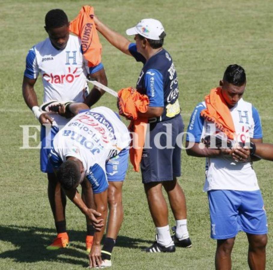 La Bicolor se relaja antes de jugar con Canadá