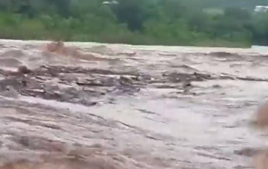 Muerte, desbordamientos y evacuados: Daños tras lluvias que afectan a Honduras (Fotos)