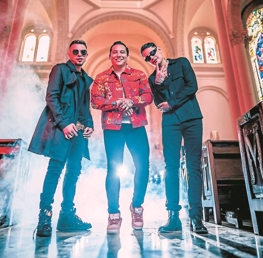 Honduereño Mr. Jc junto a Edwin Luna y La Trakalosa en nuevo tema