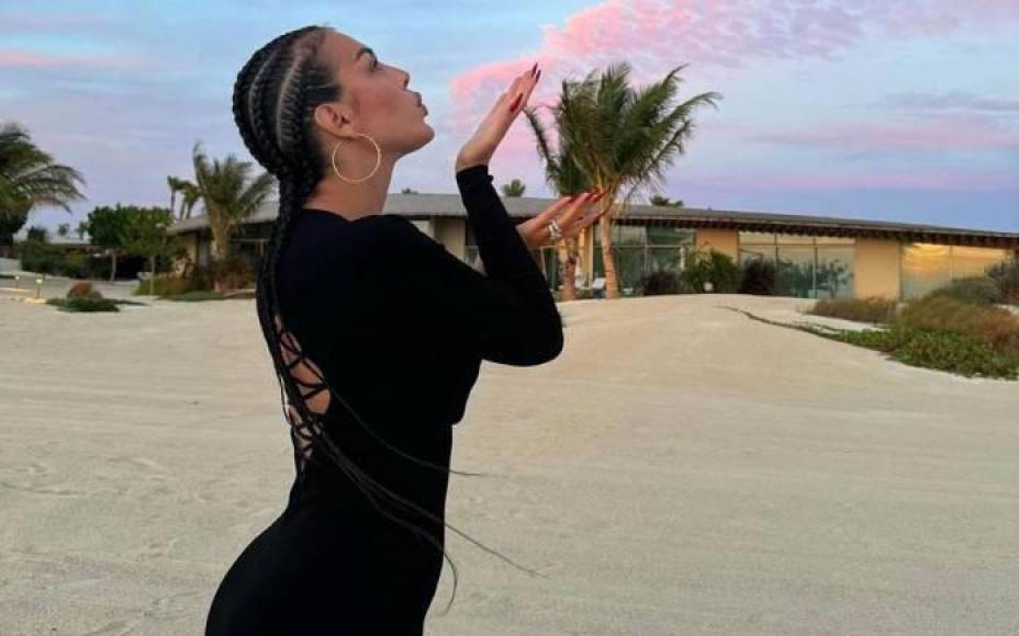 Georgina Rodríguez sorprende hasta a Cristiano Ronaldo al lucir cuerpazo en traje de baño