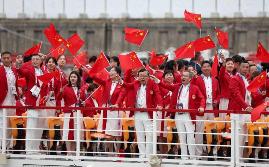 Con desfile de delegaciones en el Sena, inicia ceremonia de apertura París-2024