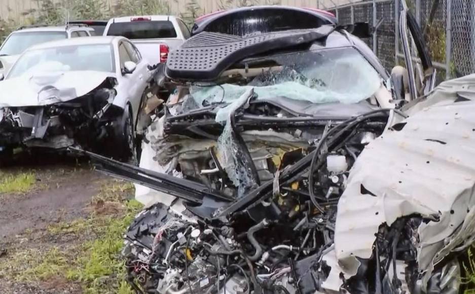 “Infierno sobre ruedas”: joven chocó intencionalmente su auto para matar a su novio y un amigo