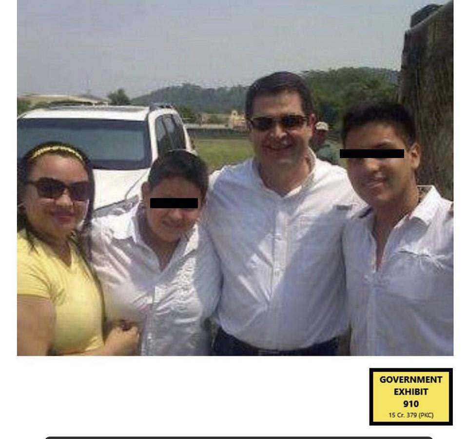 $!Las fotos que presentó la Fiscalía de Juan Orlando Hernández junto a Alexander “Chande” Ardón