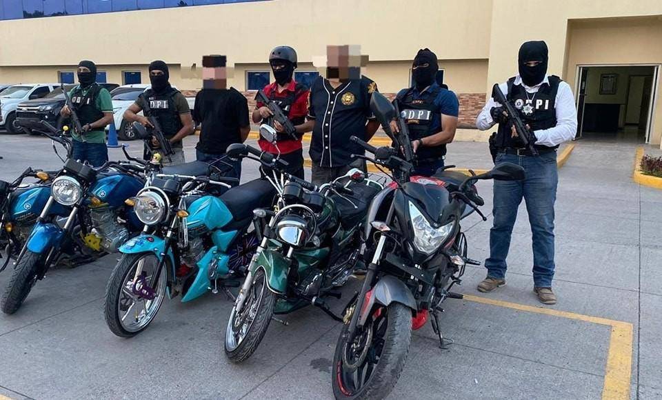 Hombre se disponía a vender motocicleta robada en redes sociales