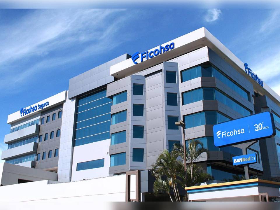 <i>Ficohsa Seguros celebra su nueva calificación “AA” de Fitch Ratings, consolidándose como la compañía número 1 en el mercado asegurador de Honduras.</i>