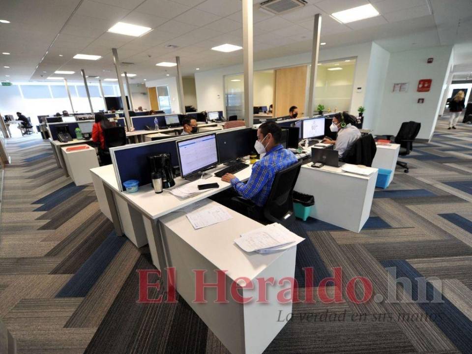 Según los expertos, el edificio fue construido para oficinas, no como hospital.