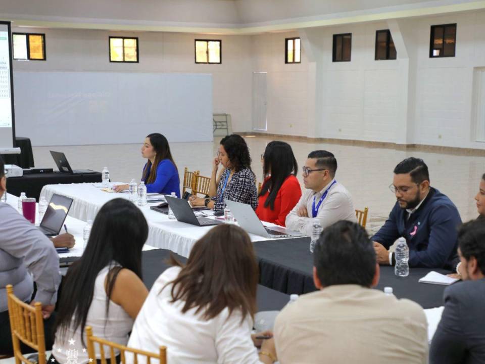 Las autoridades de Cancillería han estado trabajando en los preparativos para desarrollar la segunda jornada de los consulados móviles.