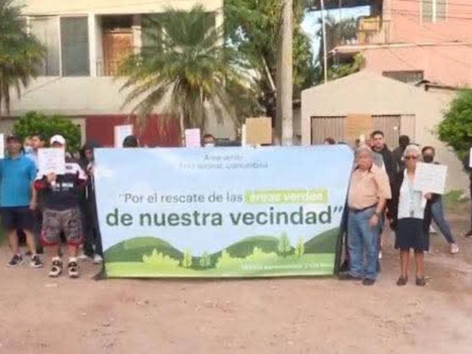 Vecinos exigen detener la venta de áreas verdes para construir un policlínico que beneficie a más de 100,000 habitantes del sector.