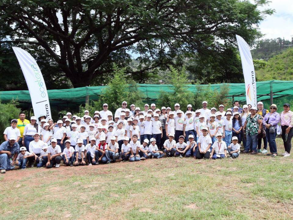 Luego de la reforestación, los niños y voluntarios quedaron muy contentos por ser agentes de cambio que ayudan a mejorar el ambiente. Esta actividad ayuda a mejorar el ecosistema en un punto de la capital.