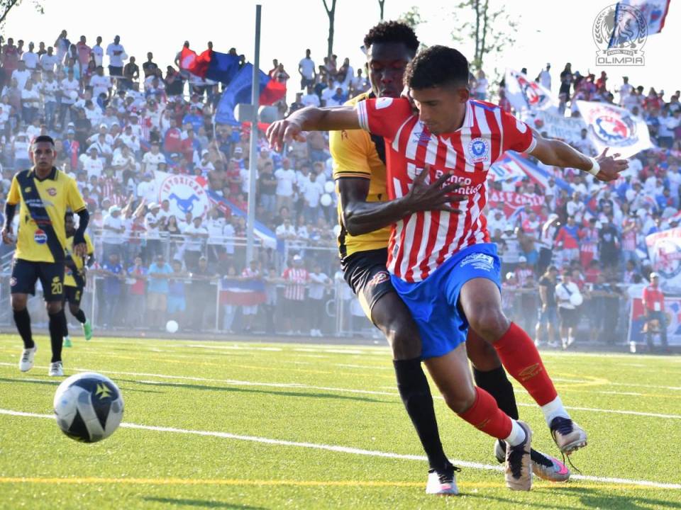 Olimpia derrotó 3-0 a Génesis en el primer amistoso en USA.