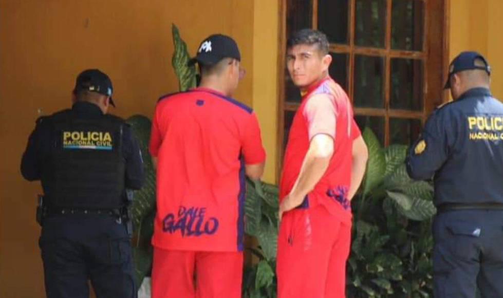 Asesinan a entrenador de fútbol cuando estaba concentrado en un hotel