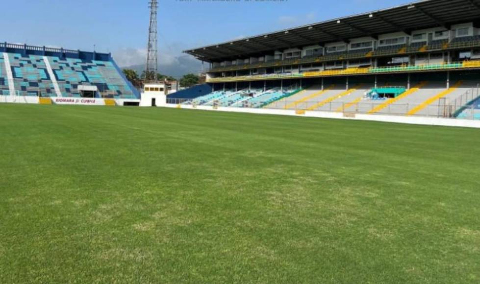 Estadio Morazán ya tiene fecha para que se juegue en la nueva grama