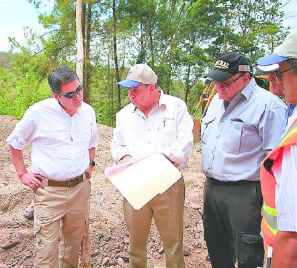 Honduras: Presidente supervisa obras en el Corredor Agrícola