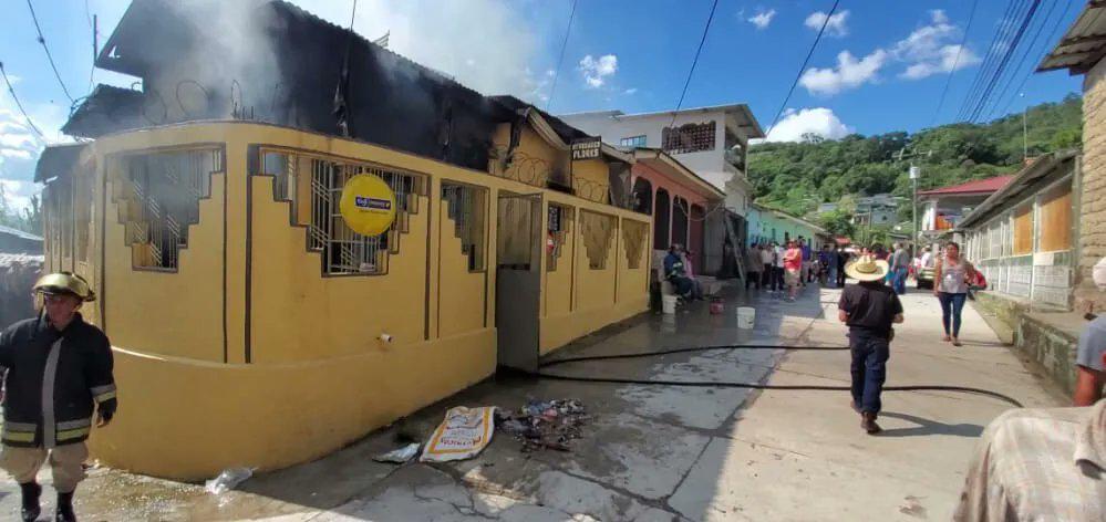 Cinco muertos, tragedia repetitiva e indiferencia: explosión de cohetería en Copán