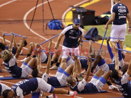 Honduras cierra filas para enfrentar a Costa Rica con todo el plantel disponible