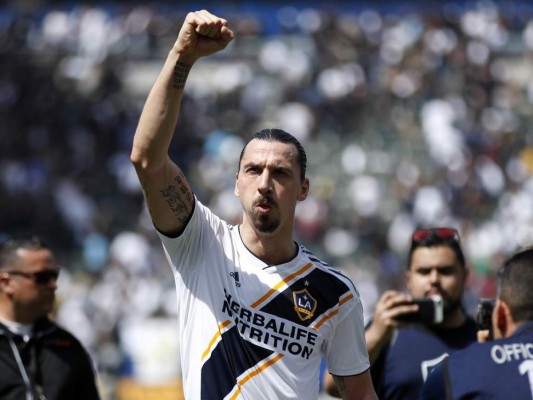 Ibrahimovic al despedirse del Galaxy: 'Vuelvan a ver béisbol'