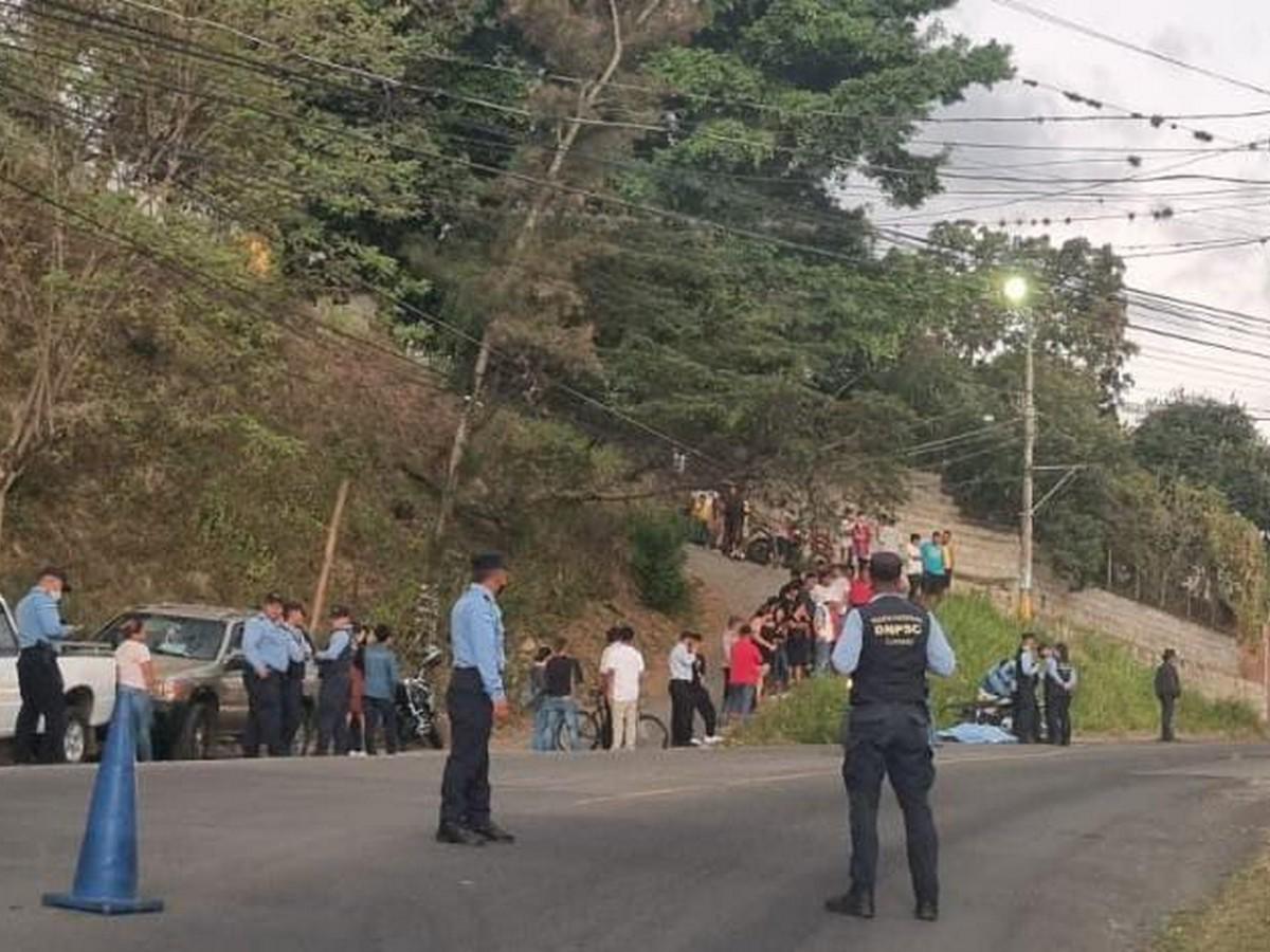 Muere joven al perder control de motocicleta en cuesta de El Picacho