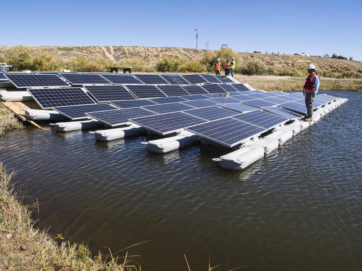 Paneles solares sobre represa de la capital pronto serán realidad